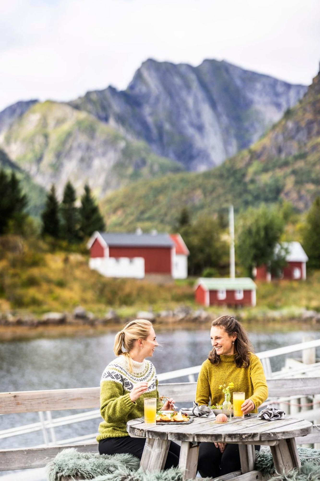 Nyvagar Rorbuhotell - By Classic Norway Hotels Кабельвог Экстерьер фото